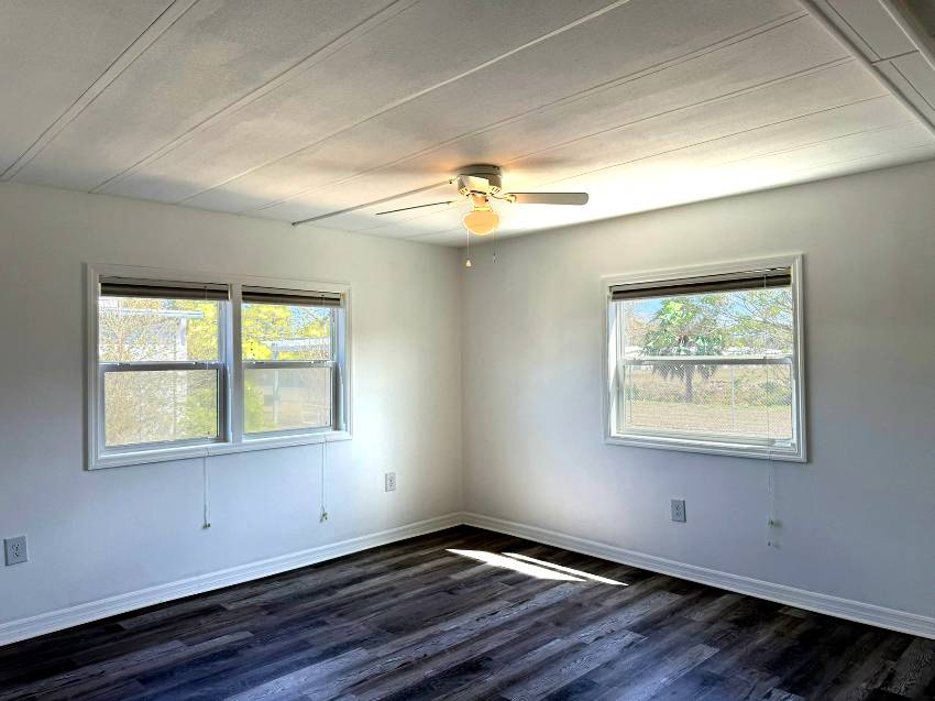 27 Harvest St a Bradenton, FL Mobile or Manufactured Home for Sale